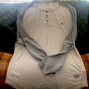 Men’s Henley long sleeve